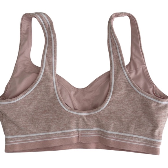 ALO Yoga Alosoft Heart Throb Bra Size Small - Picture 3 of 3